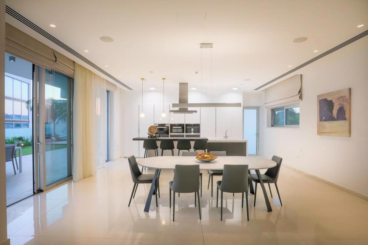 Sea Pearl Beachfront Villas - Breeze Ajia Napa Zewnętrze zdjęcie