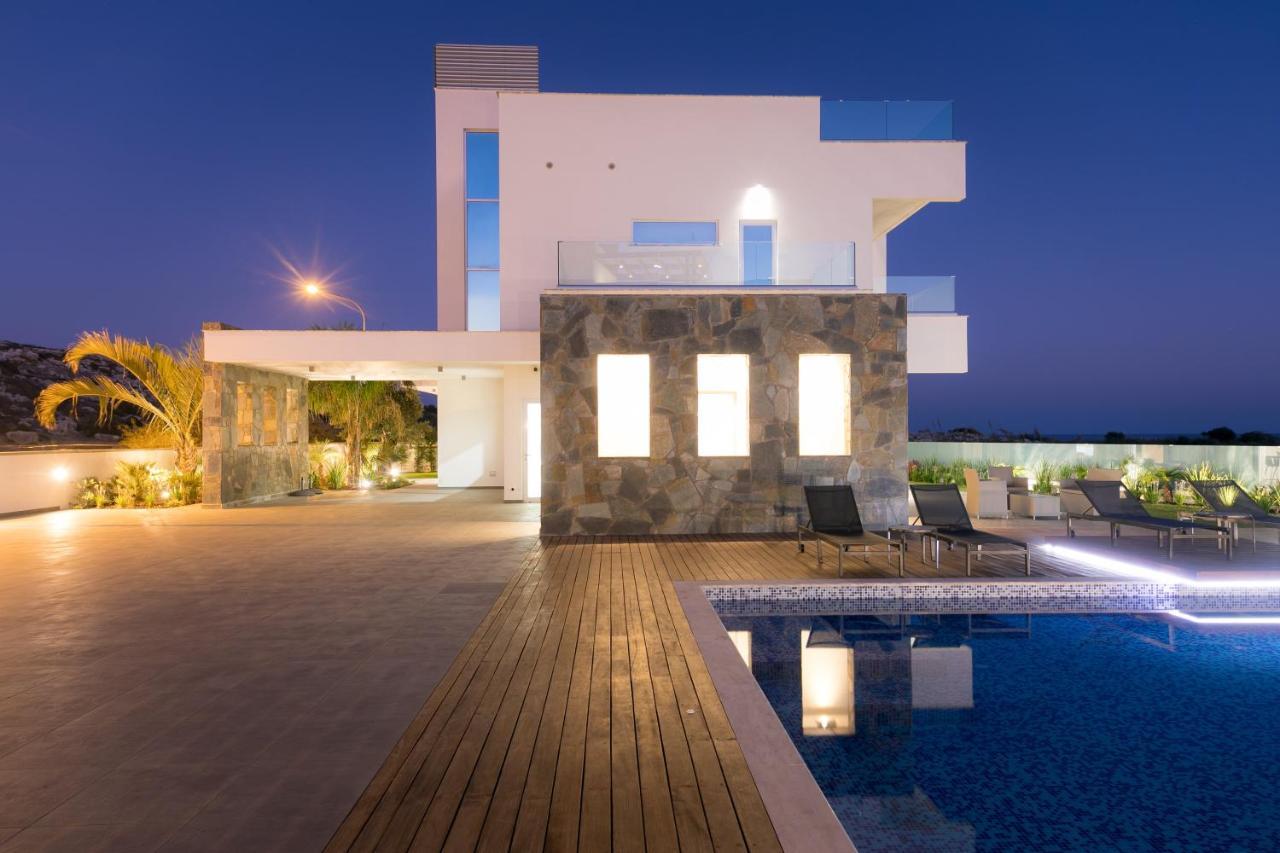 Sea Pearl Beachfront Villas - Breeze Ajia Napa Zewnętrze zdjęcie