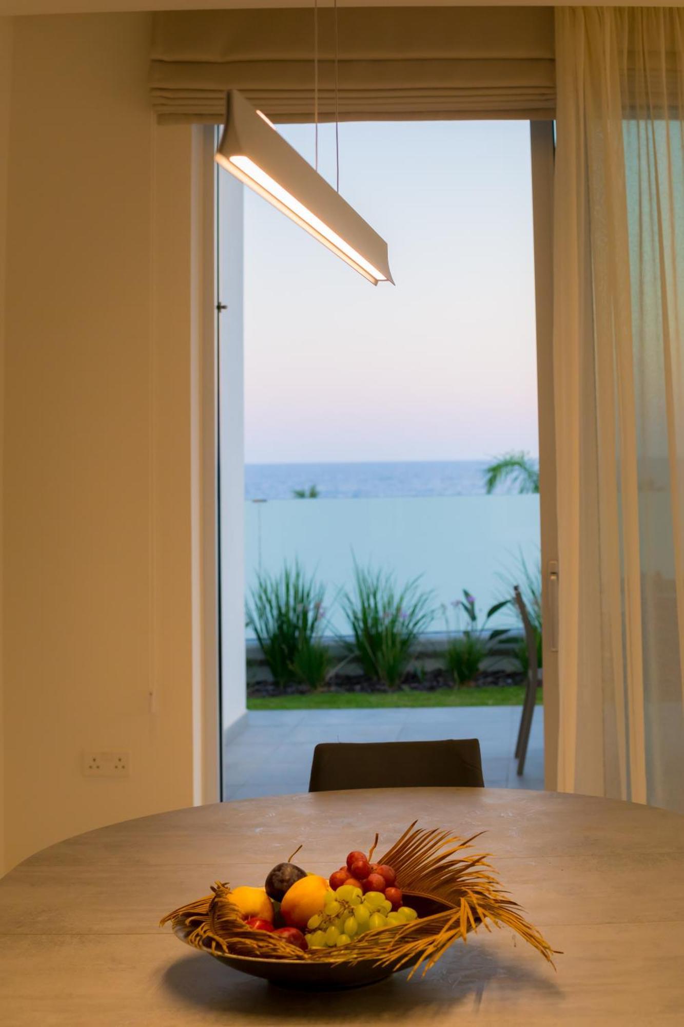 Sea Pearl Beachfront Villas - Breeze Ajia Napa Zewnętrze zdjęcie
